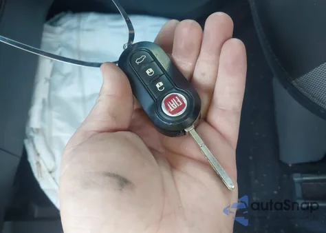 2017 Fiat 500L Pop из США, поврежденный, VIN ZFBCFAAH2HZ039768